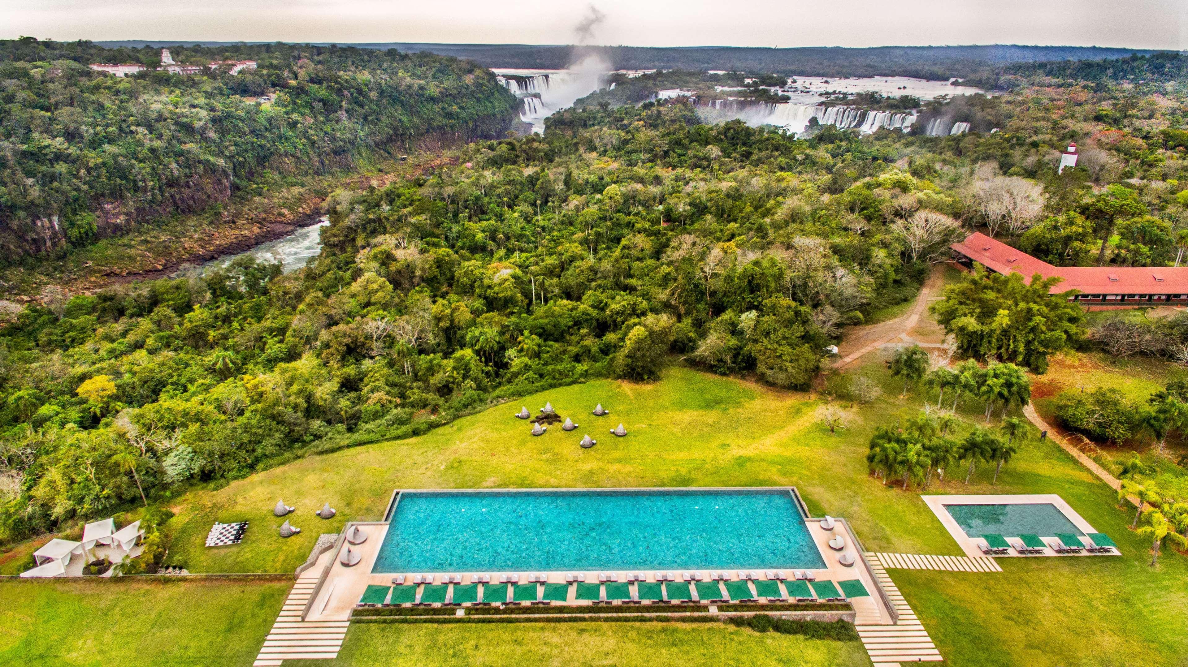 Gran Melia Iguazu Hotel Puerto Iguazu Ngoại thất bức ảnh Aerial view of the resort