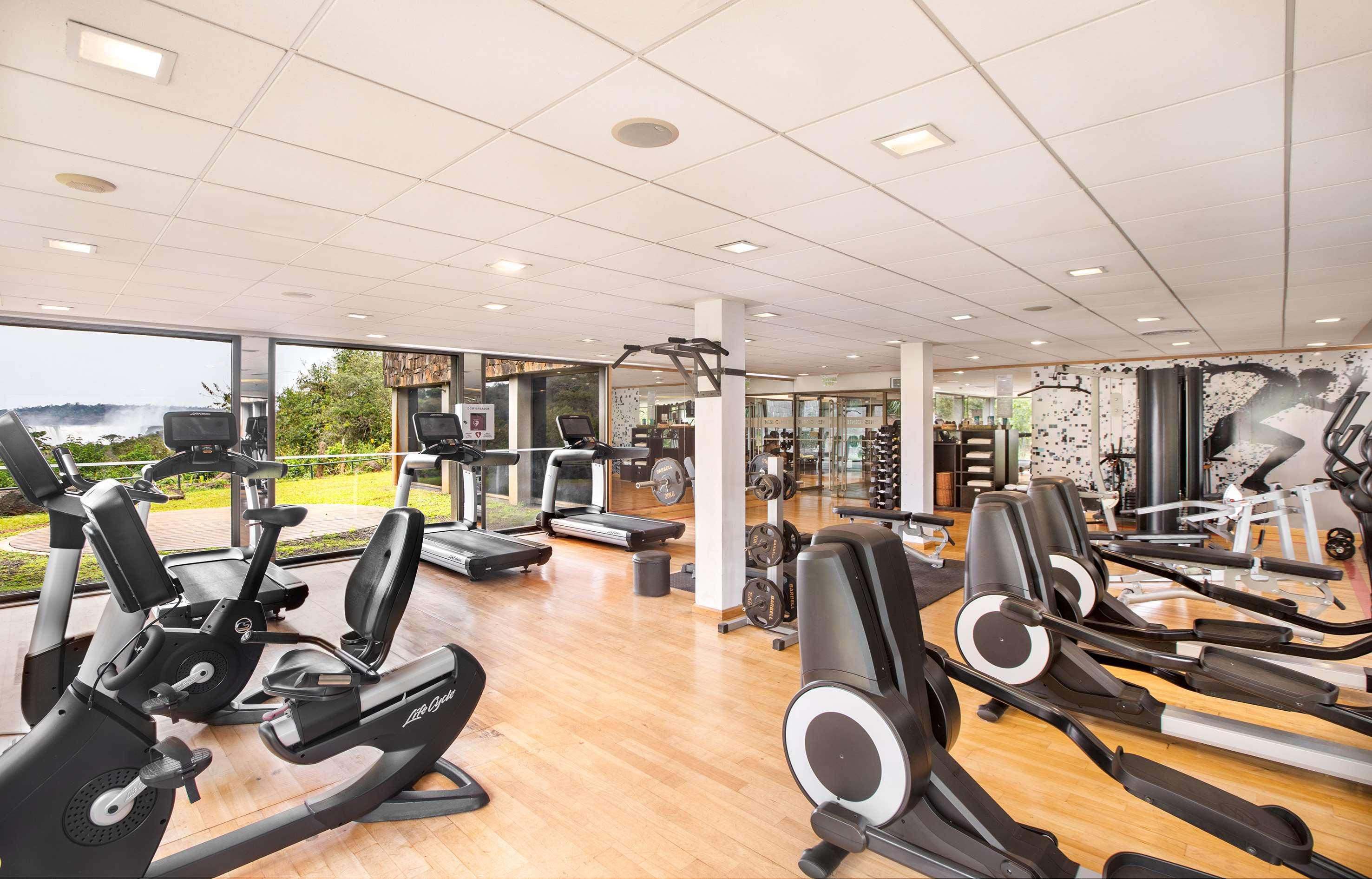 Gran Melia Iguazu Hotel Puerto Iguazu Ngoại thất bức ảnh The gym at the hotel